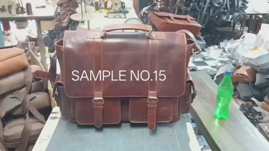 BRYNJAR Skuldertaske